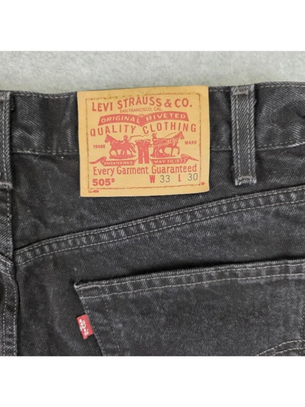 Levi's 505 Jeans Mens 33x30 Black Regular Fit Straight Denim Red Tab 1999